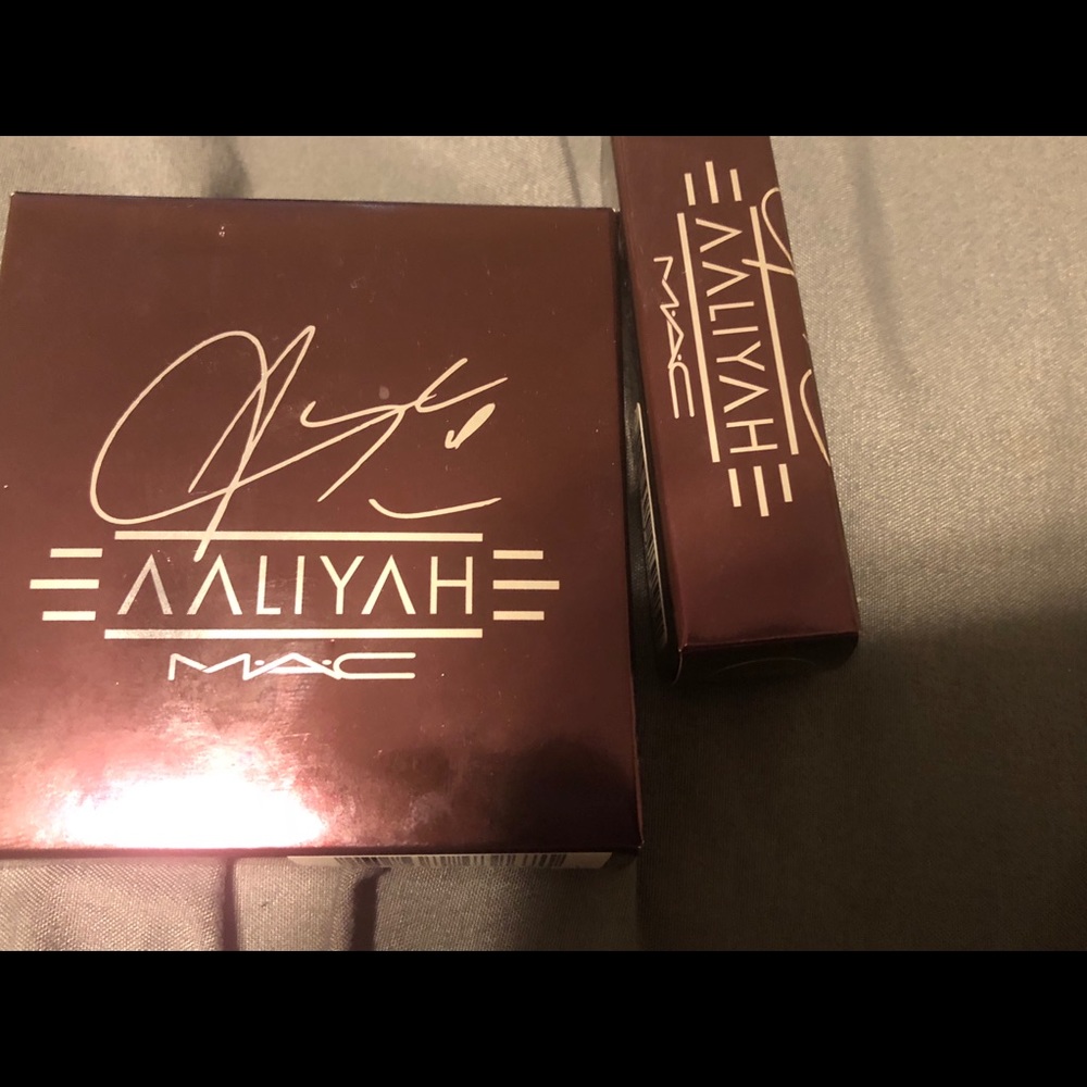 Mac Aaliyah eyeshadow and lip duo